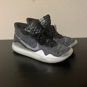 Nike Zoom KD 12 Basketball shoes mens size 10